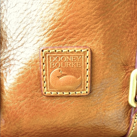 👜 Dooney & Bourke Vtg Florentine Leather Satchel with Gold Hardware  10x9x4.5” - Picture 16 of 17
